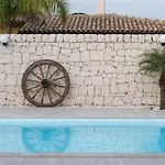 Isulatravel - Le Palme *