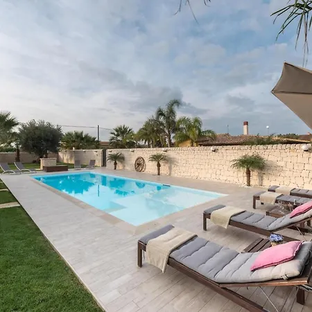 Isulatravel - Le Palme Ispica